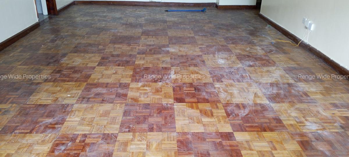 3 Bed Apartment with En Suite in Lavington - 14