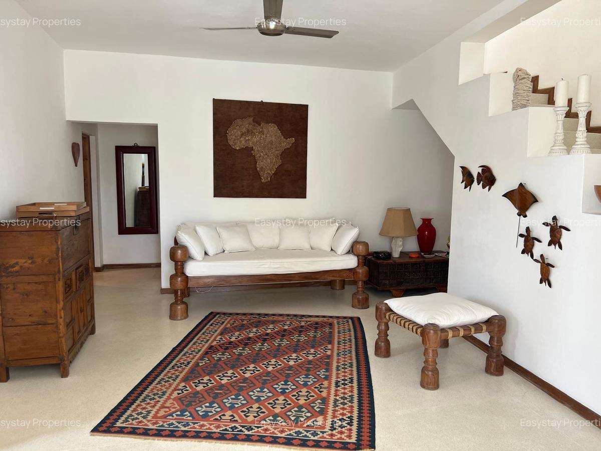 3 Bed Townhouse with Swimming Pool in Watamu - 6