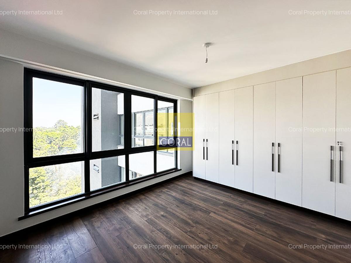 5 Bed Apartment with Swimming Pool in Westlands Area - 12