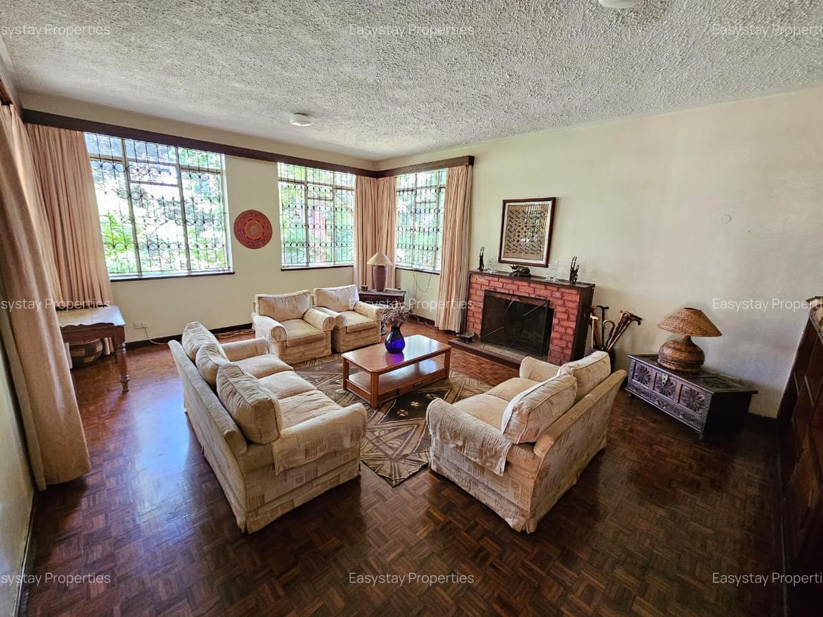 4 Bed House with En Suite in Nyari - 10