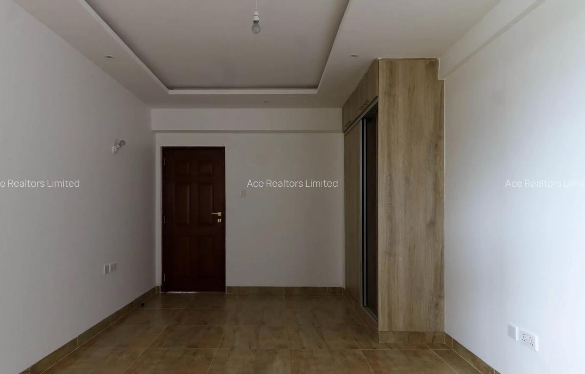 3 Bed Apartment with En Suite at General Mathenge - 6