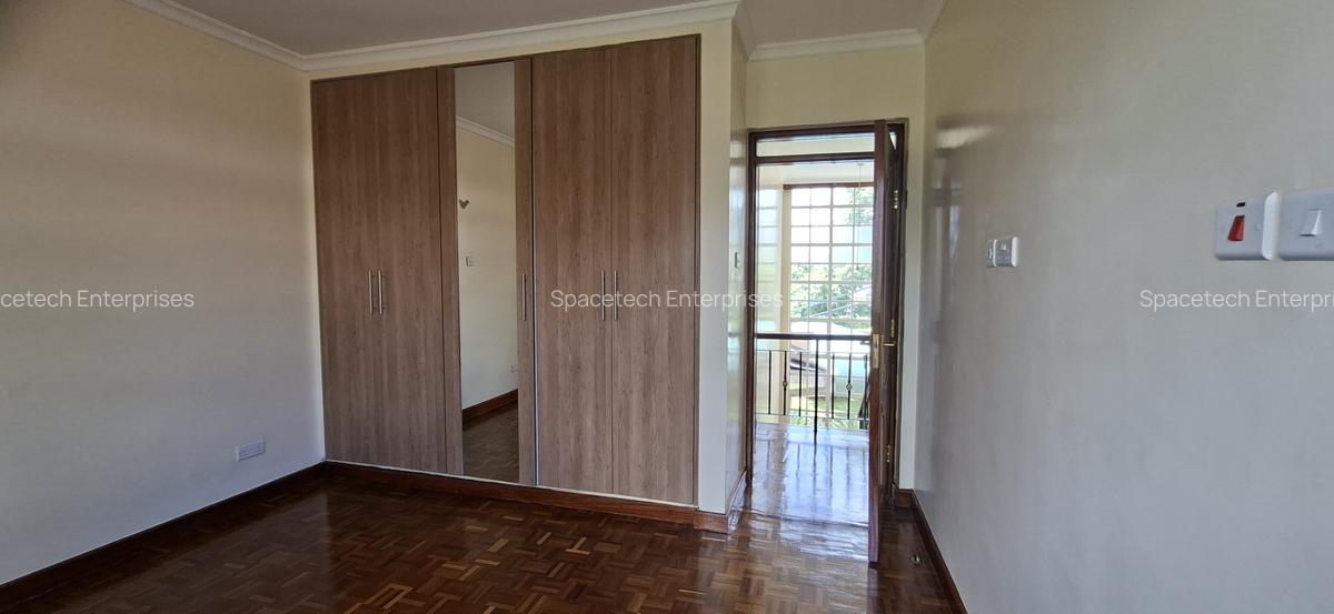 4 Bed Townhouse with En Suite in Kiambu Road - 11