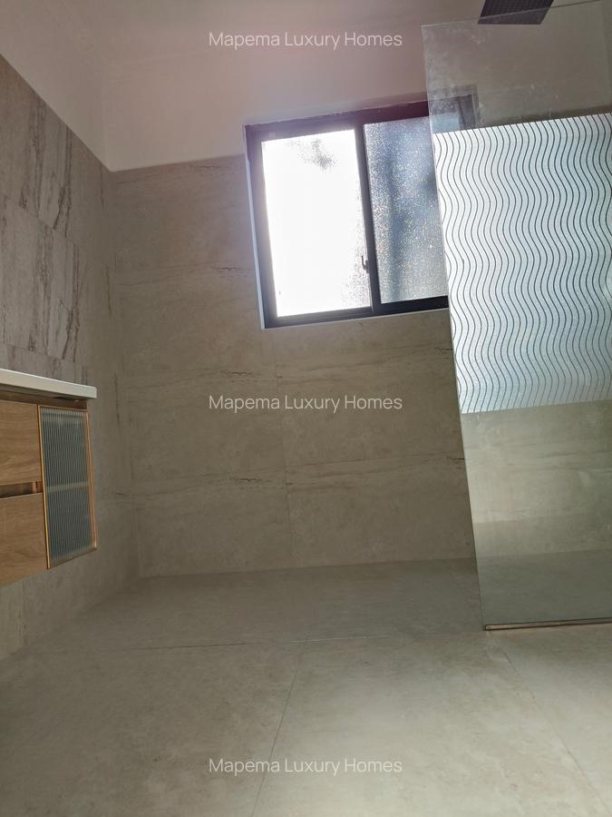 6 Bed House with En Suite at Kephis - 16