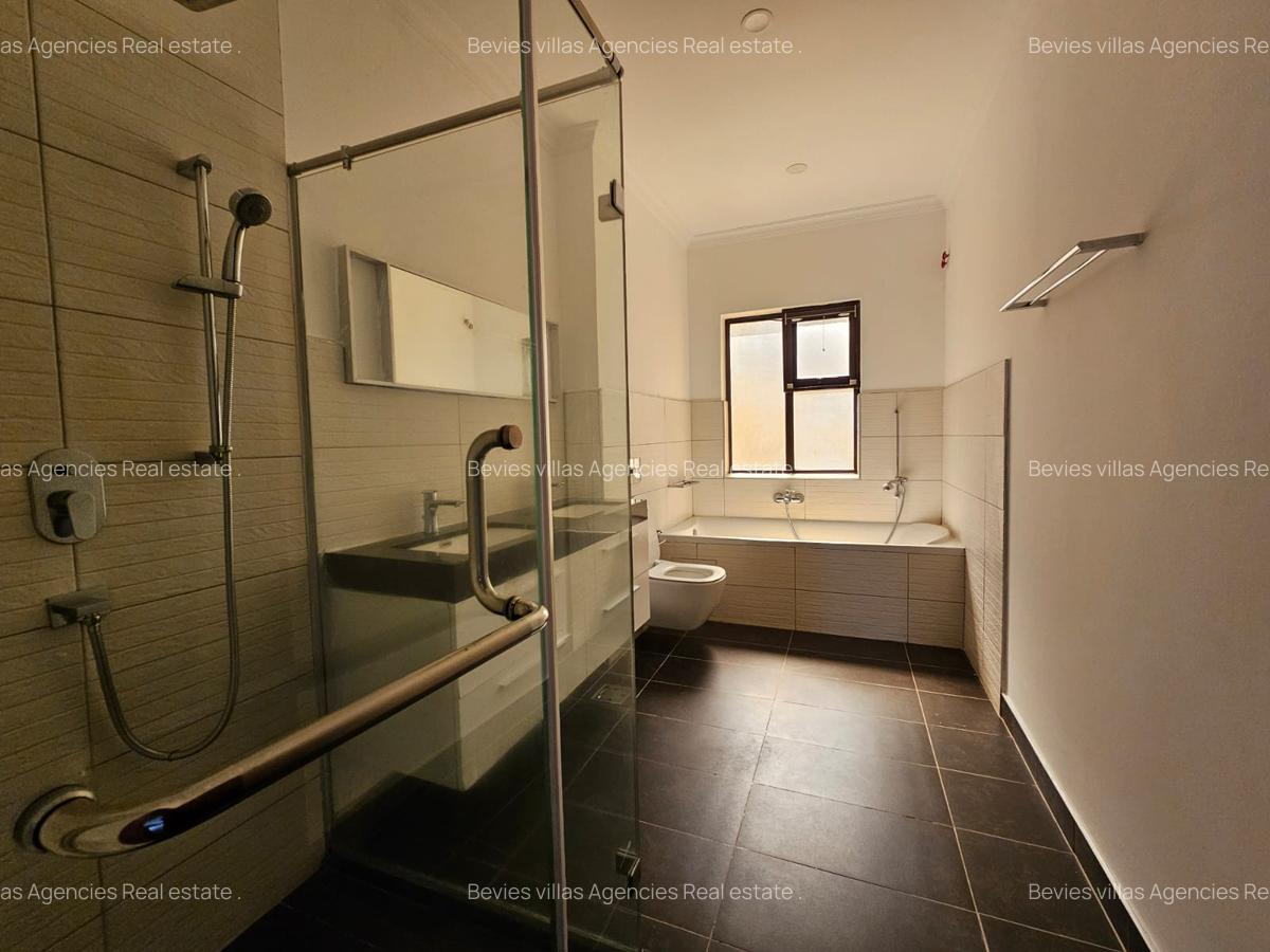 5 Bed Villa with En Suite at Kileleshwa - 12