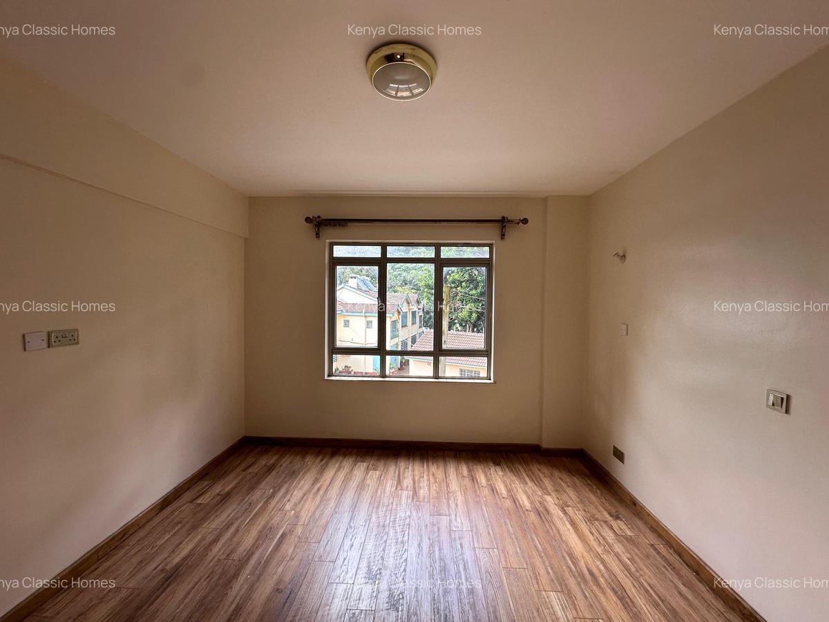 4 Bed Apartment with En Suite at Lavington - 13