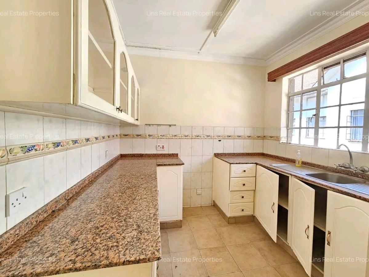 Serviced 3 Bed Apartment with En Suite in Riverside - 5