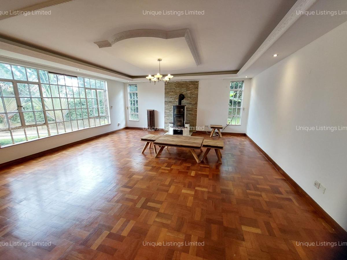 4 Bed House with En Suite in Runda - 6