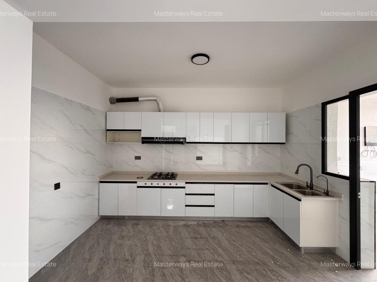 4 Bed Apartment with En Suite in Kileleshwa - 3