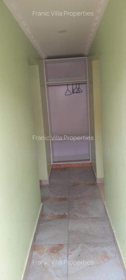 1 Bed House with En Suite at Ridgeways Springs - 9