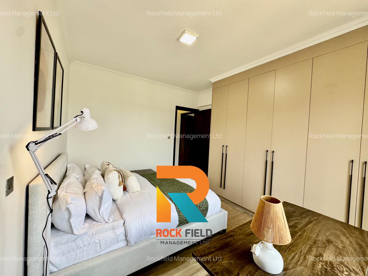 Furnished 2 Bed Apartment with En Suite in Brookside - 11