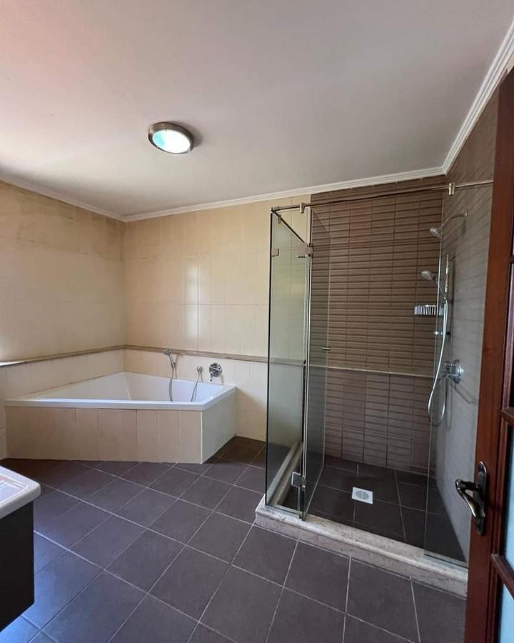 4 Bed Townhouse with Staff Quarters at Lavington - 7