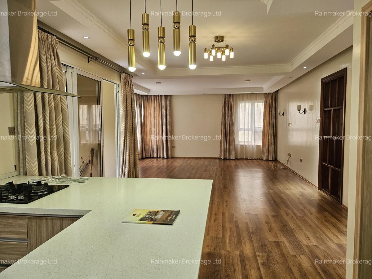 4 Bed House with En Suite in Runda - 13