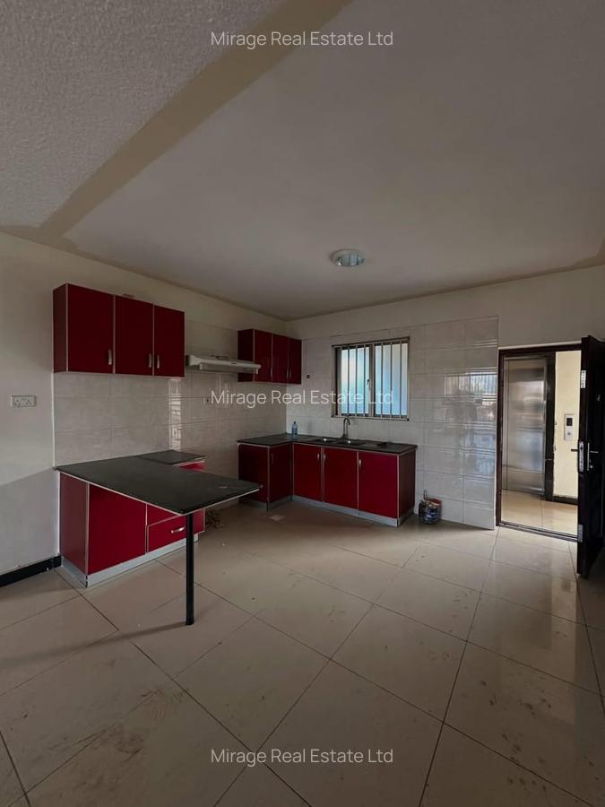 2 Bed Apartment with Swimming Pool in Kilimani - 14