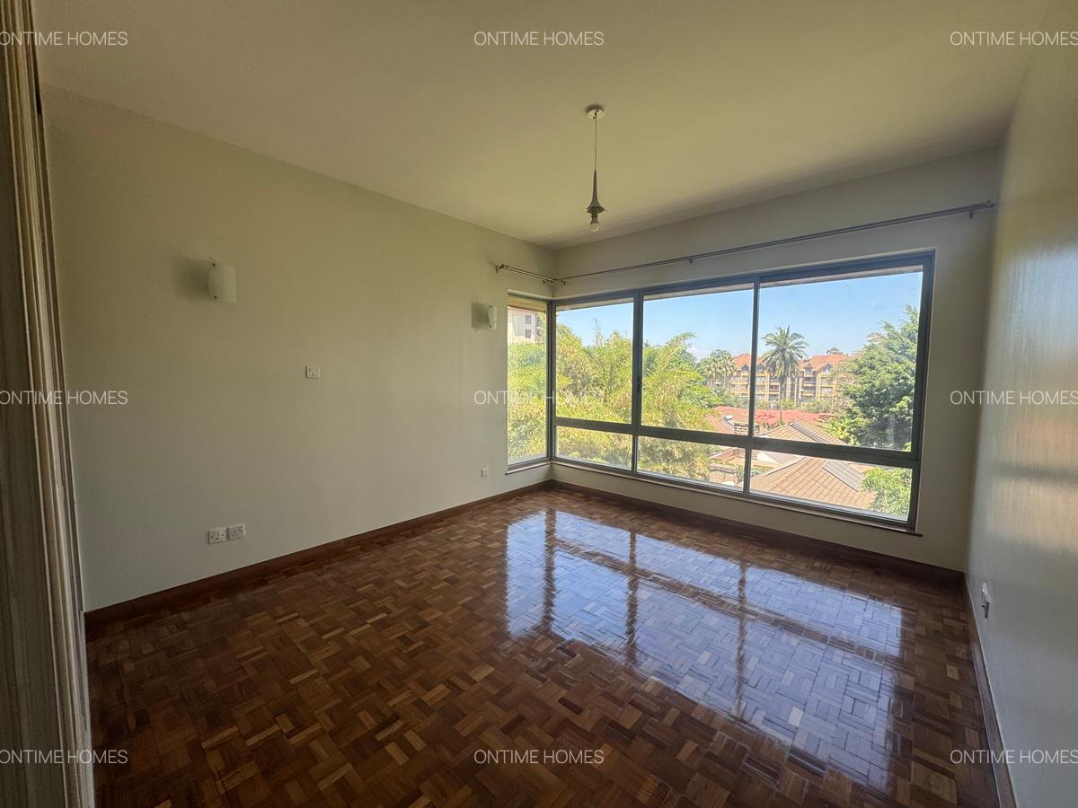 Serviced 3 Bed Apartment with En Suite at Kileleshwa - 5