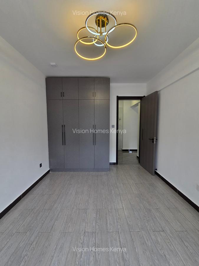 2 Bed Apartment with En Suite in Lavington - 8