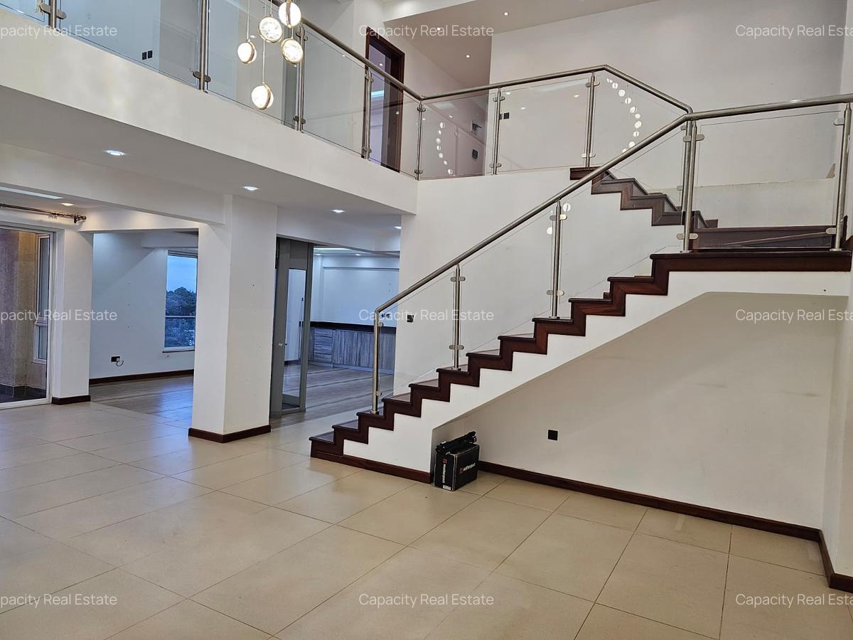 5 Bed Apartment with En Suite in General Mathenge - 11