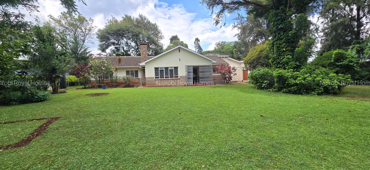 4 Bed House with En Suite at Runda Road - 5