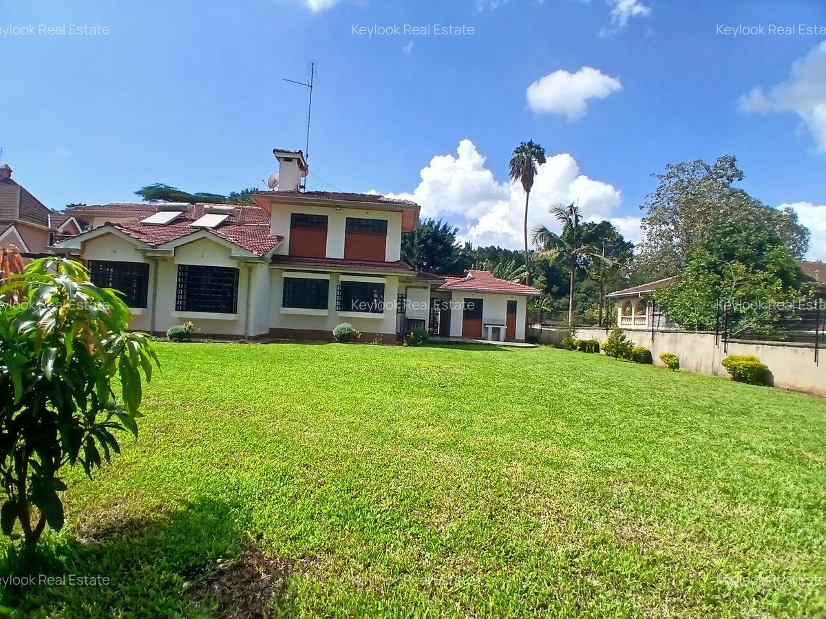 4 Bed House with En Suite at Lavington Green - 19