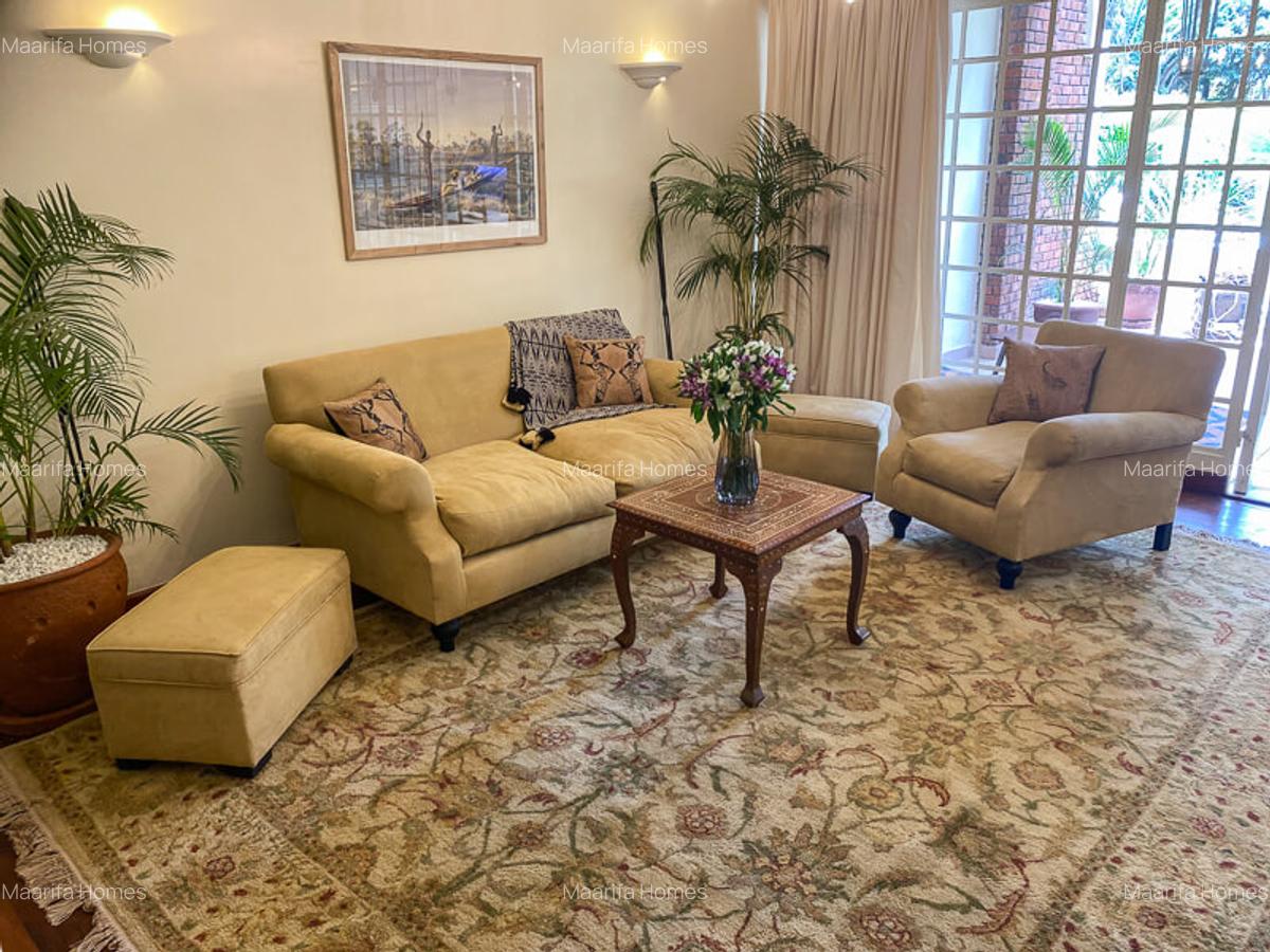 Serviced 3 Bed Apartment with En Suite in Riverside - 6