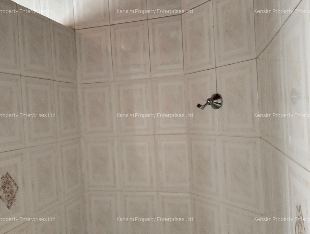 4 Bed Townhouse with En Suite in Lavington - 14