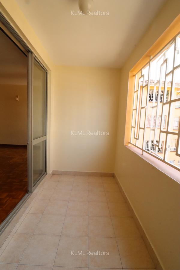 3 Bed Apartment with En Suite at Kilimani - 4