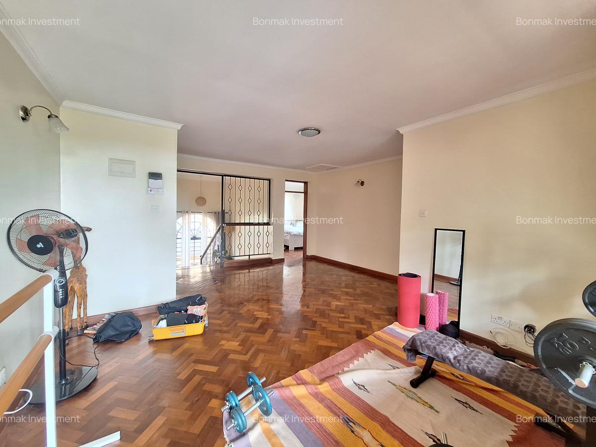 4 Bed Townhouse with En Suite at Old Kitusuru - 6