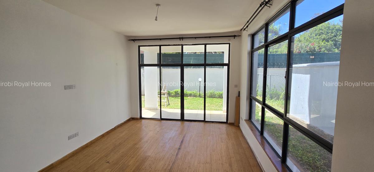 5 Bed Townhouse with En Suite at Off Convent Drive - 17