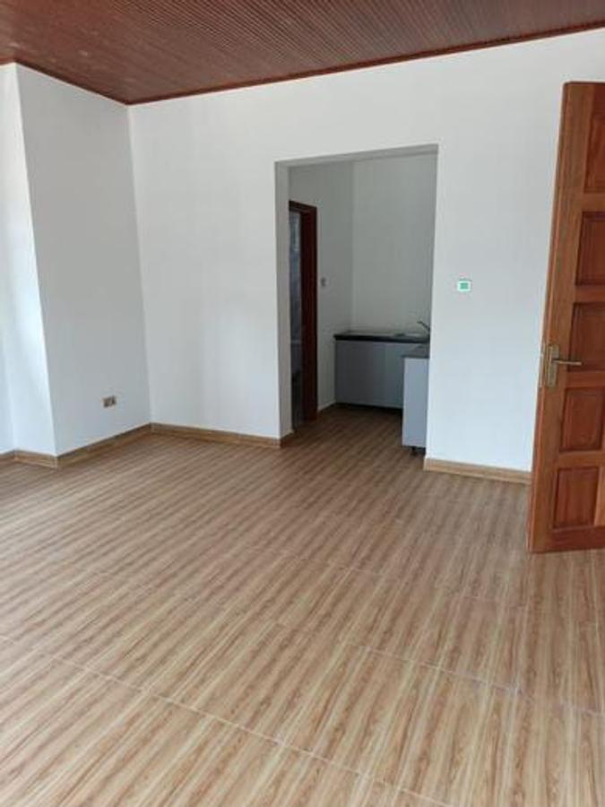 5 Bed Townhouse with En Suite in Lavington - 13