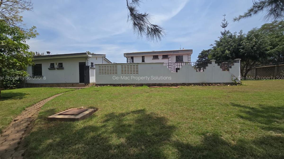 4 Bed House with En Suite in Runda - 2