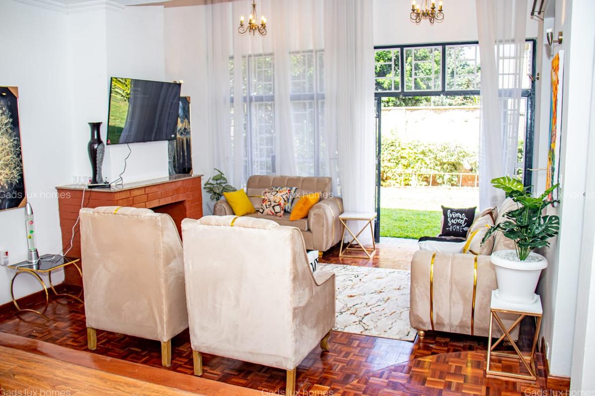 5 Bed Villa with En Suite at Runda - 4