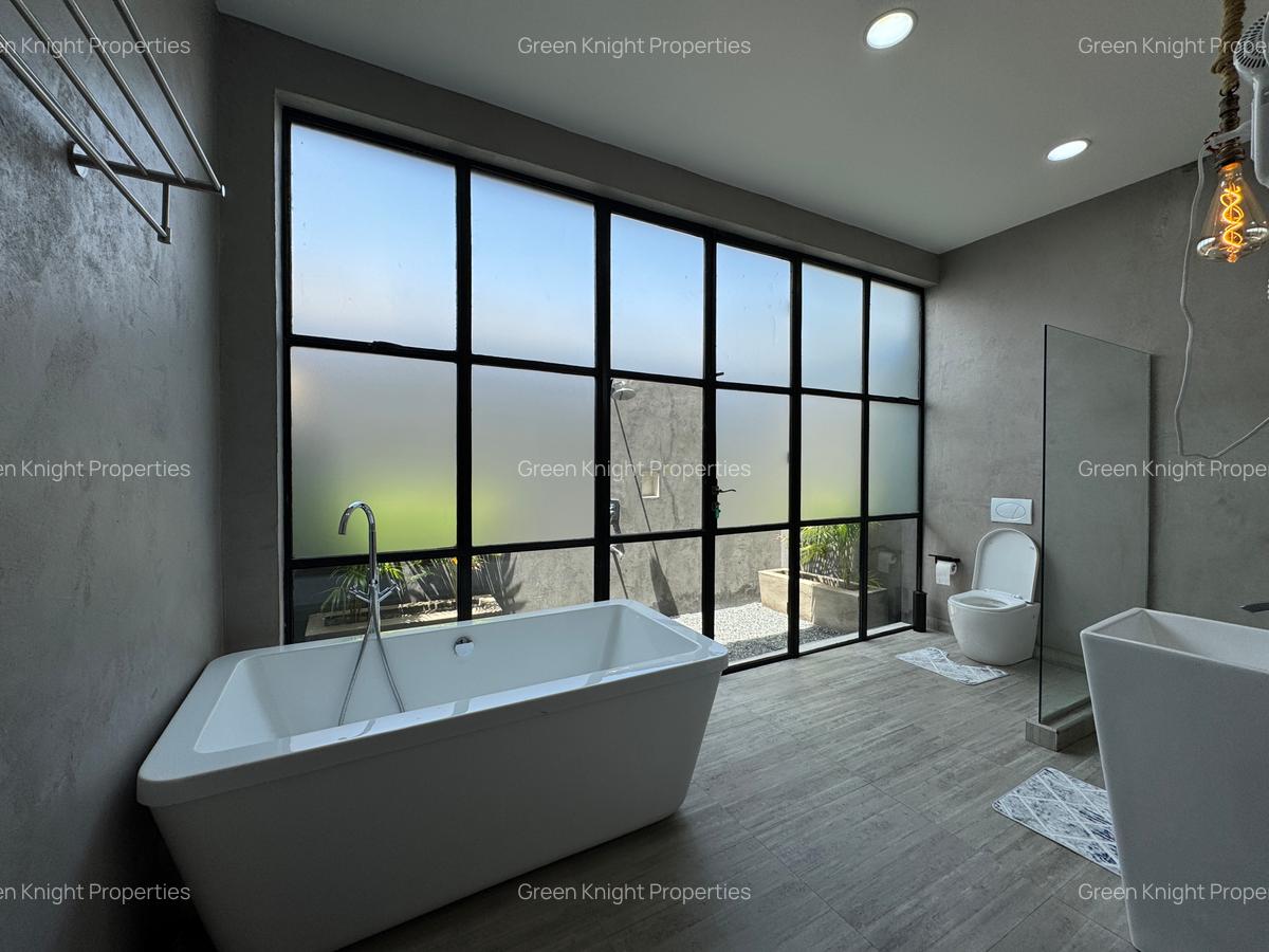 3 Bed House with En Suite in Karen - 3