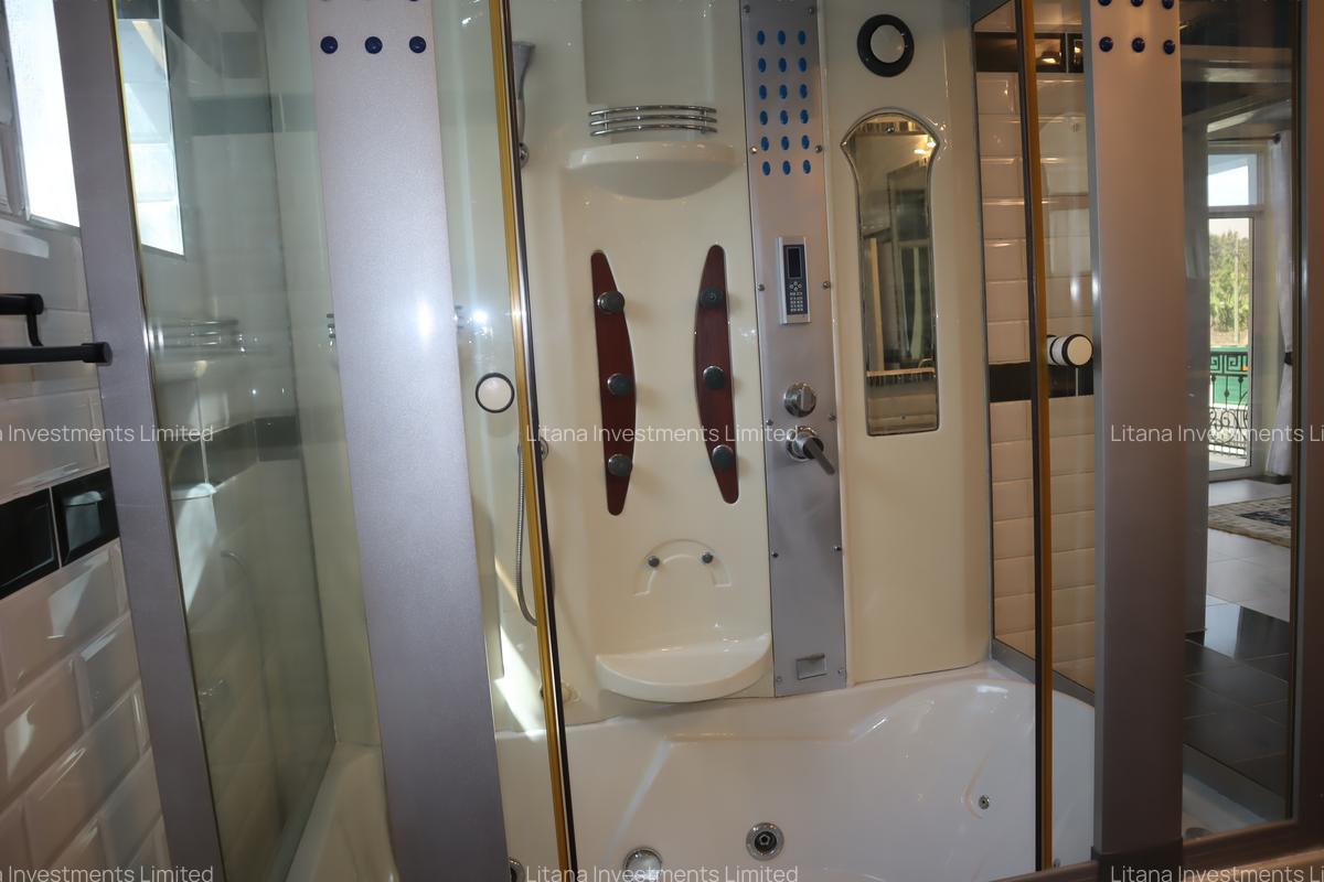 5 Bed Townhouse with En Suite at Olkeri - 15