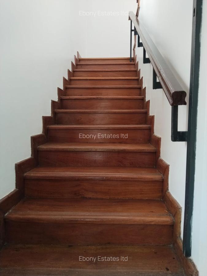 4 Bed Townhouse with En Suite in Lavington - 8