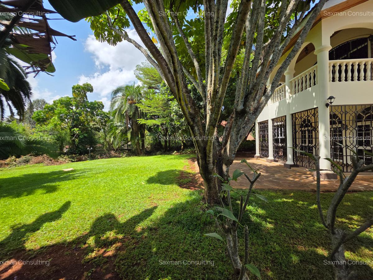 4 Bed House with En Suite in Spring Valley - 1