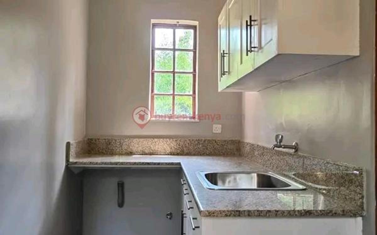 4 Bed Townhouse with En Suite at Ushirika Road - 6