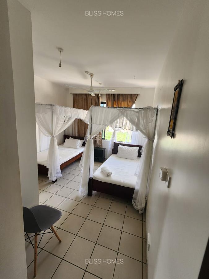 2 Bed Apartment with En Suite at Nyali Road - 5
