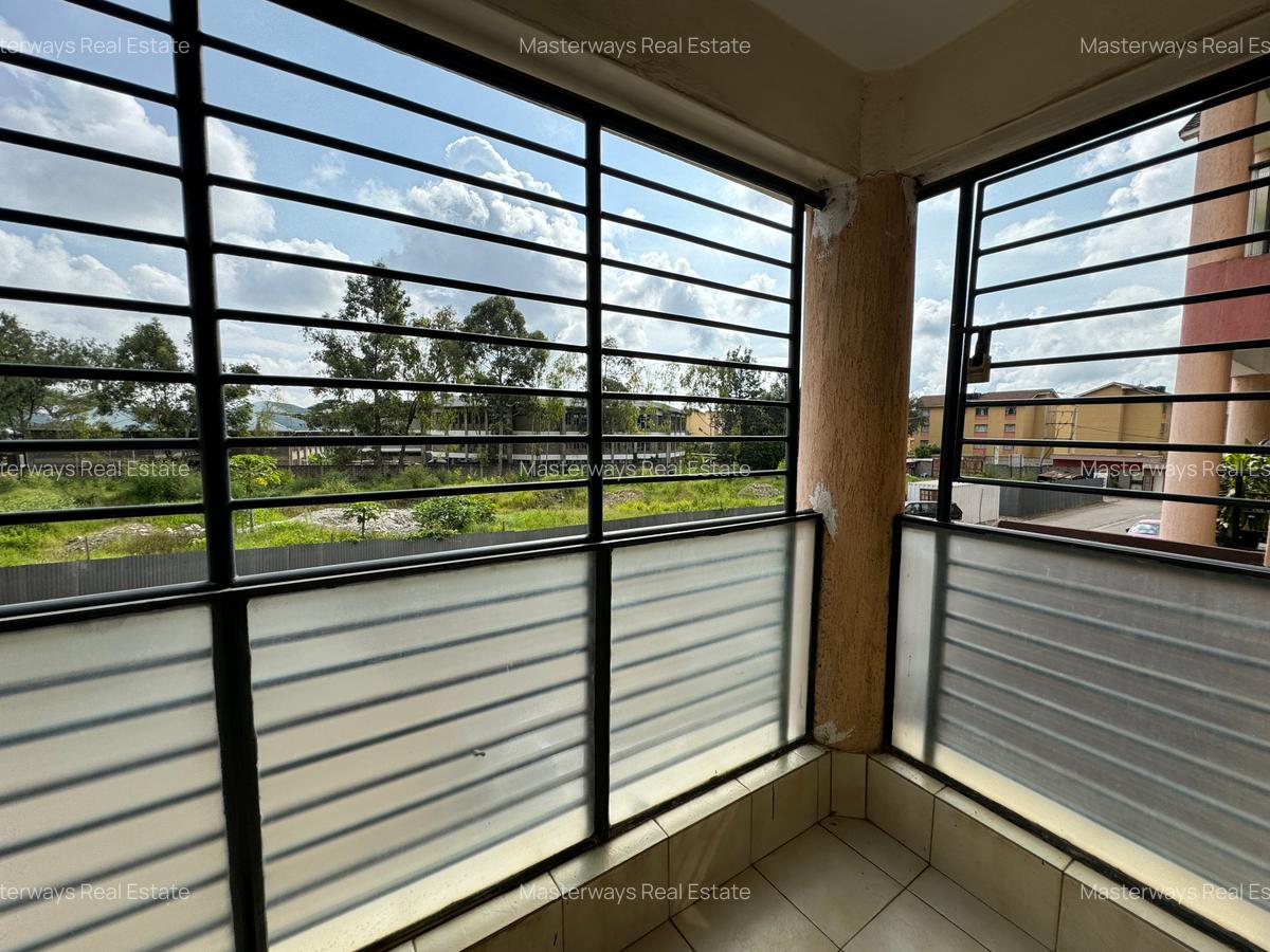 3 Bed Apartment with En Suite in Imara Daima - 9