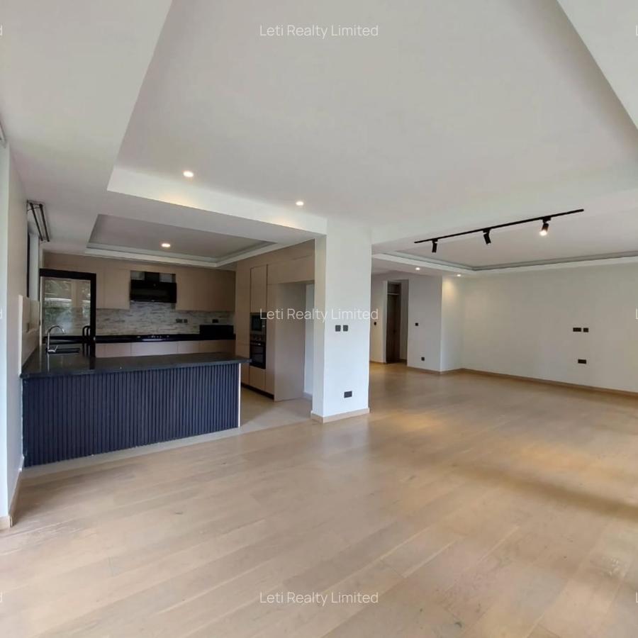 4 Bed Townhouse with En Suite in Lavington - 2