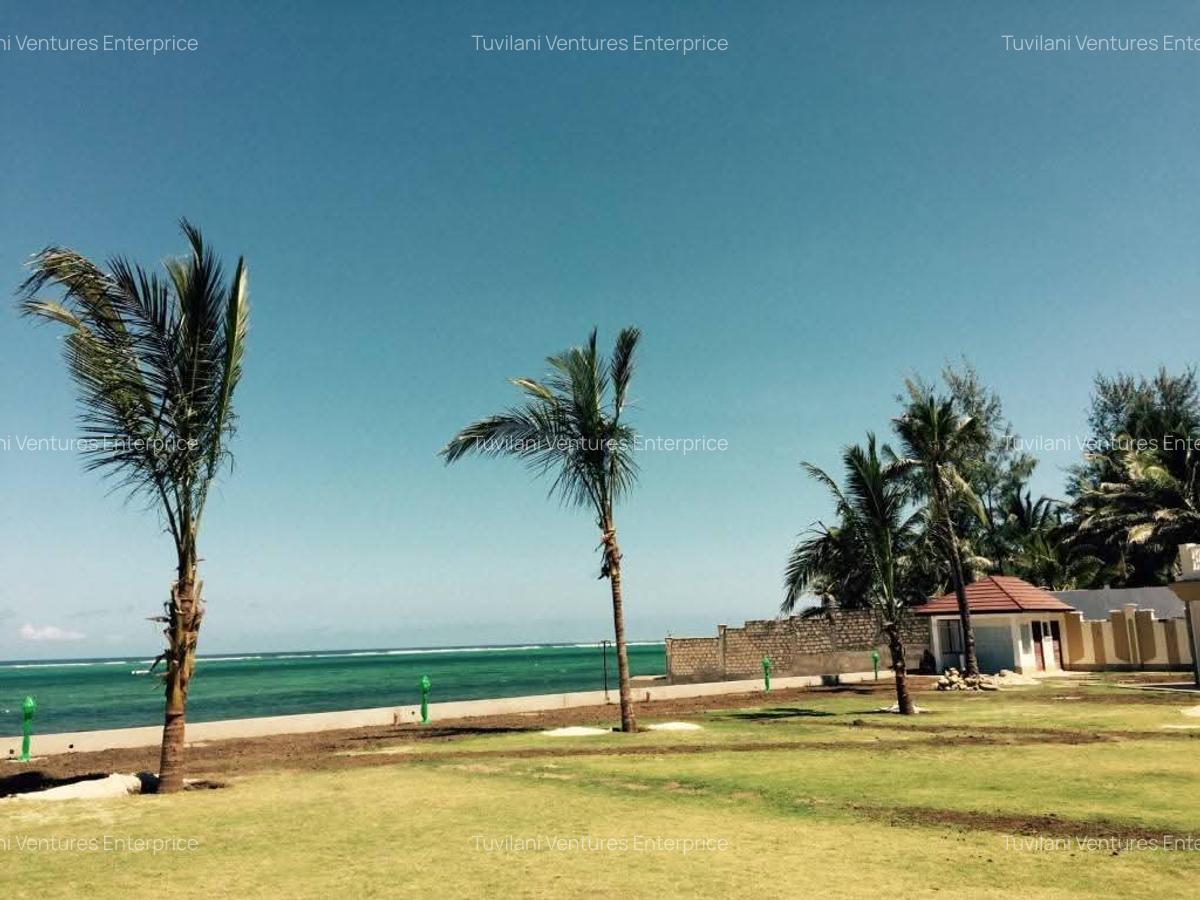 Serviced 2 Bed Apartment with En Suite at Nyali Mombasa - 6