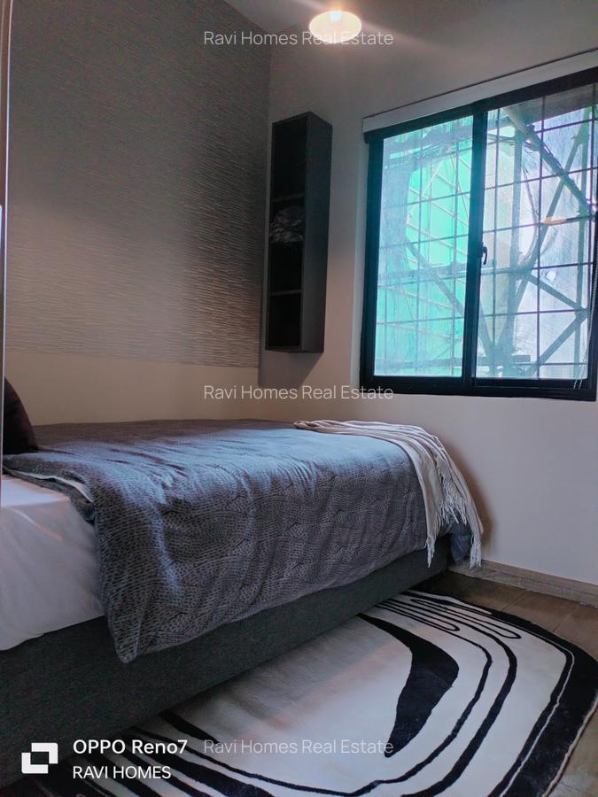 3 Bed Apartment with En Suite in Brookside - 7