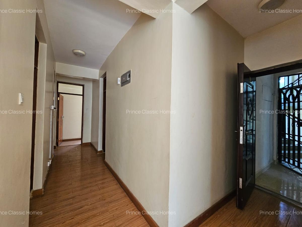 3 Bed Apartment with En Suite in Lavington - 2