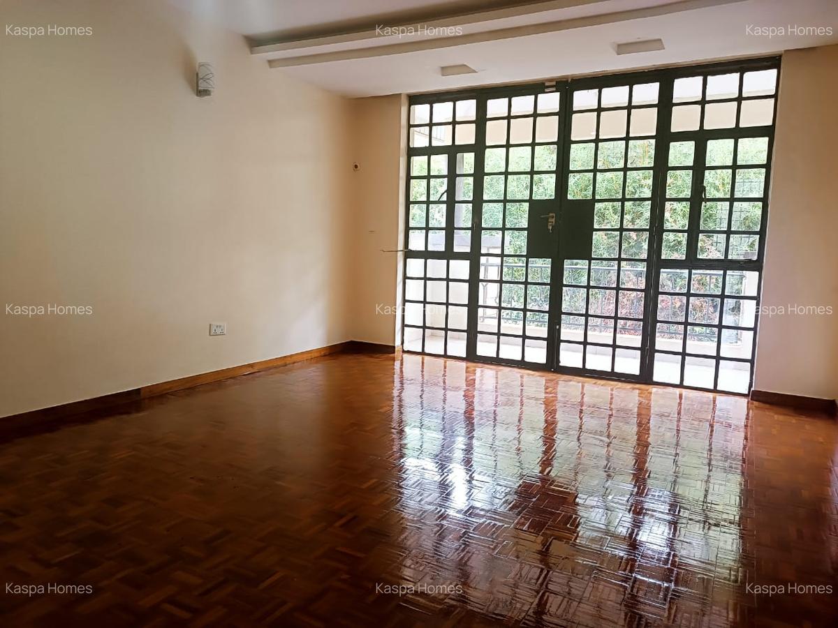 4 Bed Townhouse with En Suite in Kitisuru - 9