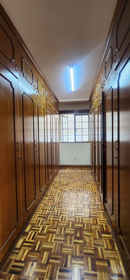 5 Bed Townhouse with En Suite in Westlands Area - 5