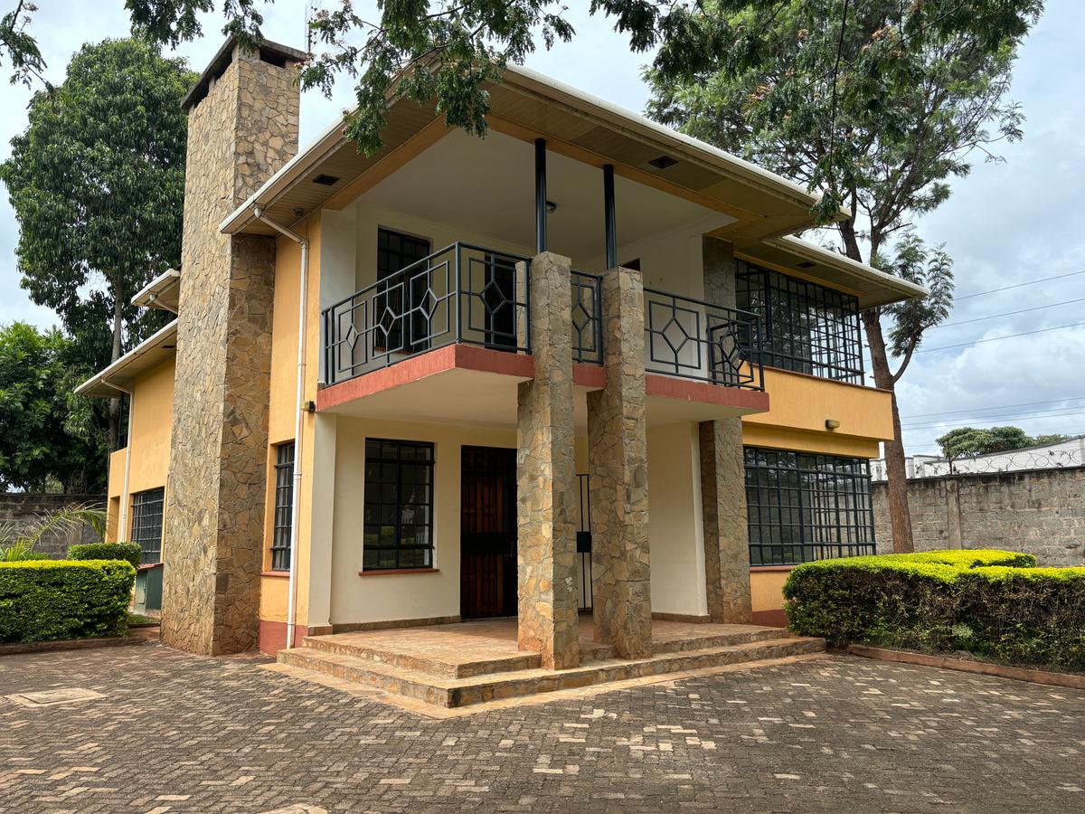 5 Bed Villa with En Suite in Kiambu Road - 17