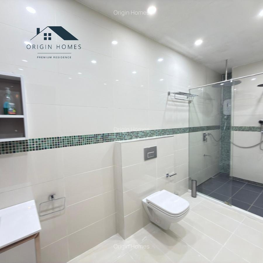 2 Bed Apartment with En Suite at Peponi Road - 5
