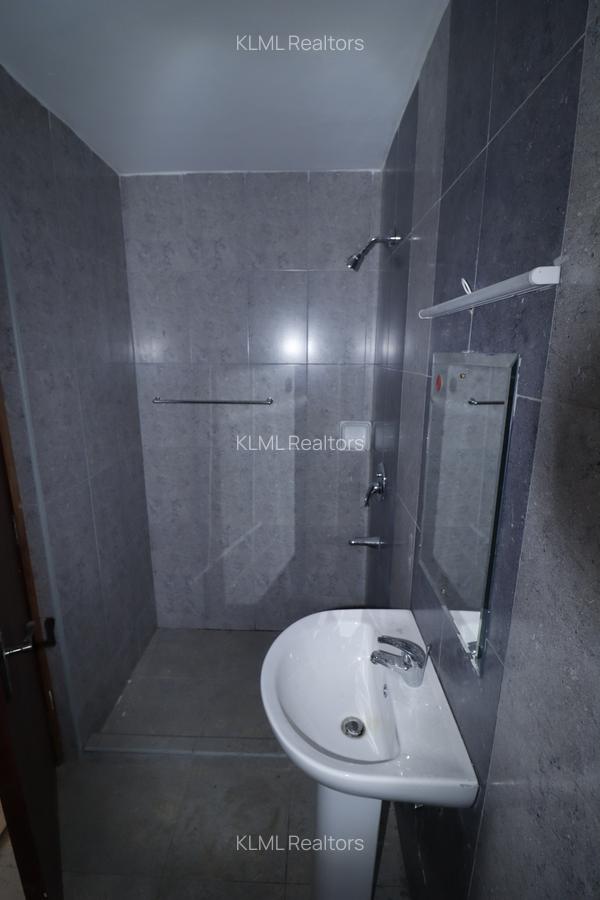 3 Bed Apartment with Swimming Pool at Crystal Rivers - 8