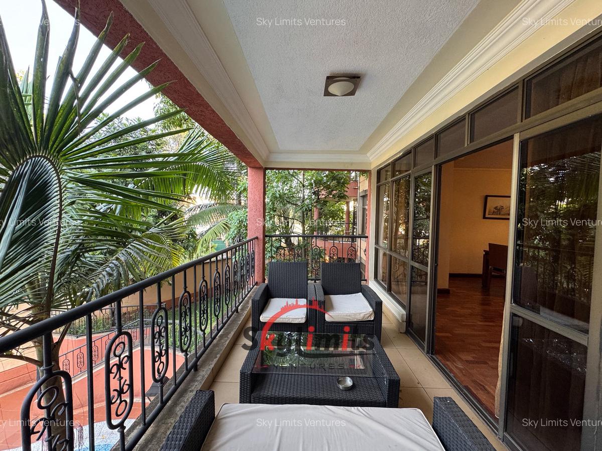 2 Bed Apartment with En Suite in State House - 3