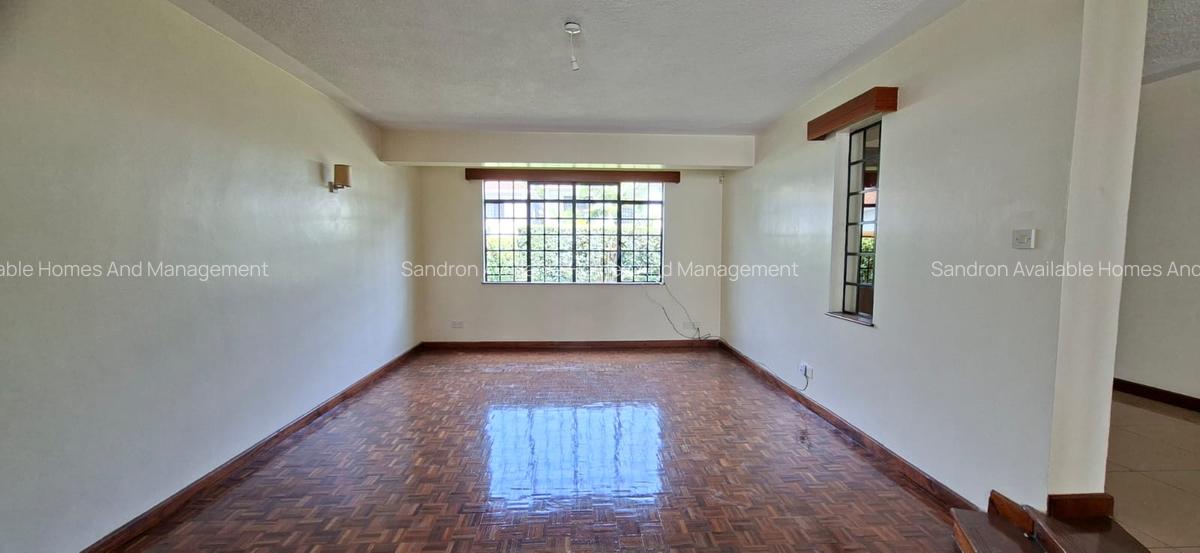 4 Bed Villa with En Suite in Westlands Area - 7