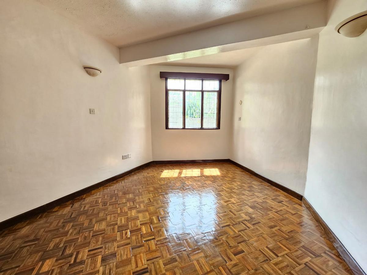 6 Bed House with En Suite in Gigiri - 18
