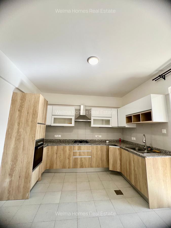 3 Bed Apartment with En Suite in Kileleshwa - 4